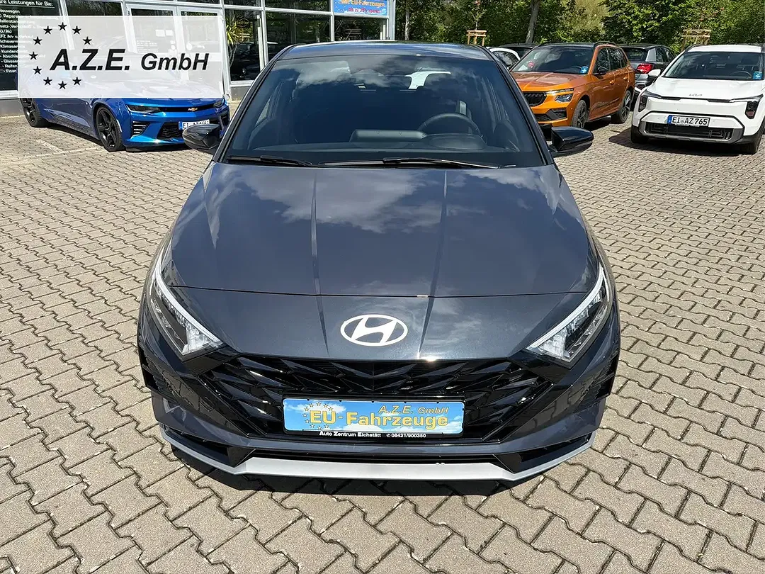 Hyundai i20 - Thumbnail 2