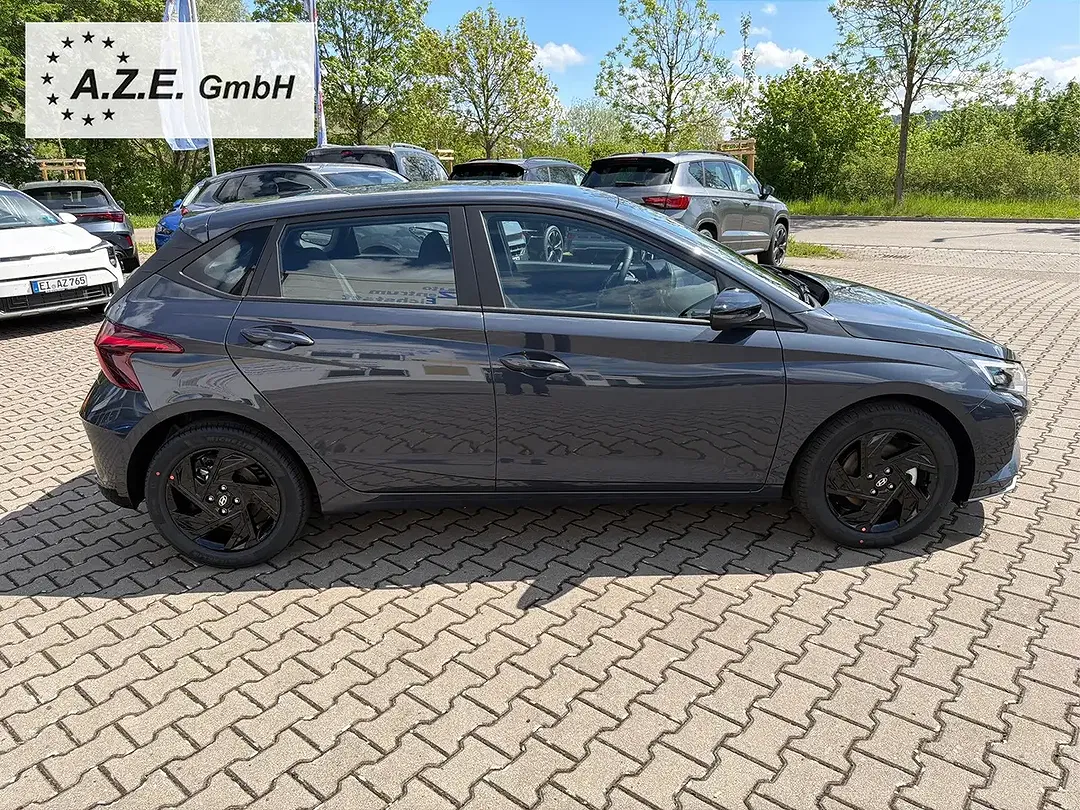 Hyundai i20 - Thumbnail 4