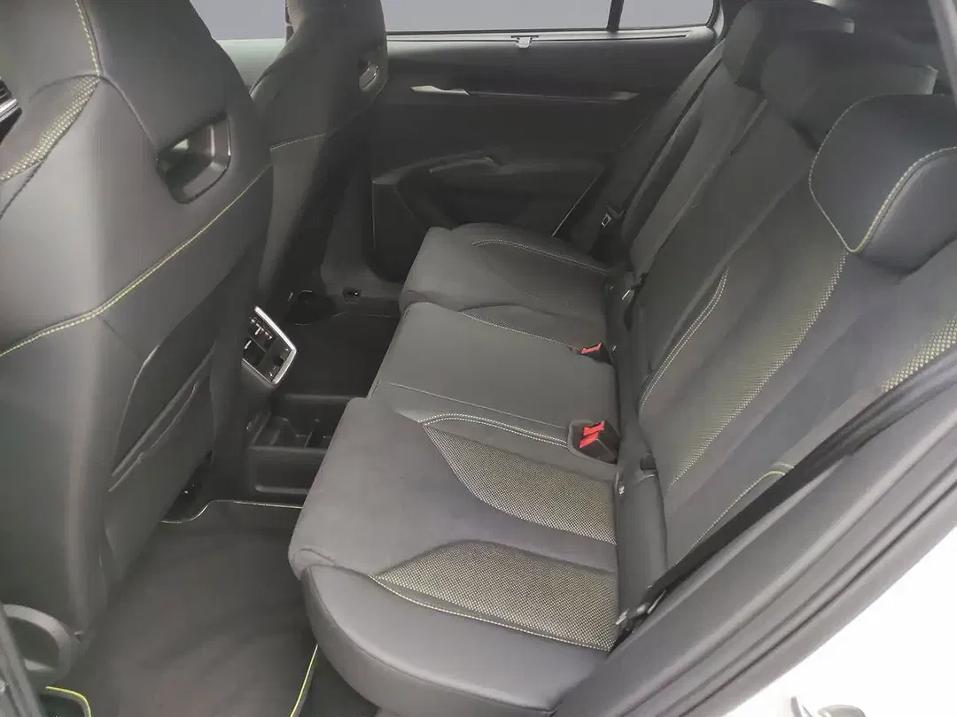 Skoda Elroq - Thumbnail 11