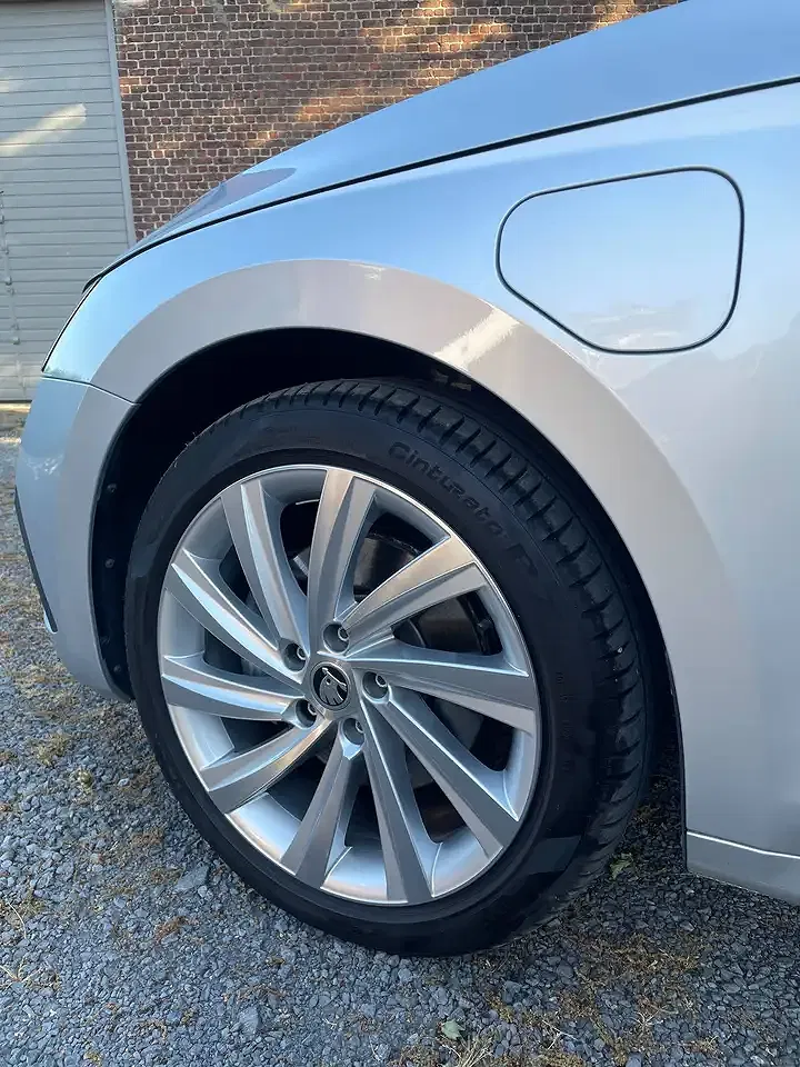 Skoda Octavia - Thumbnail 23