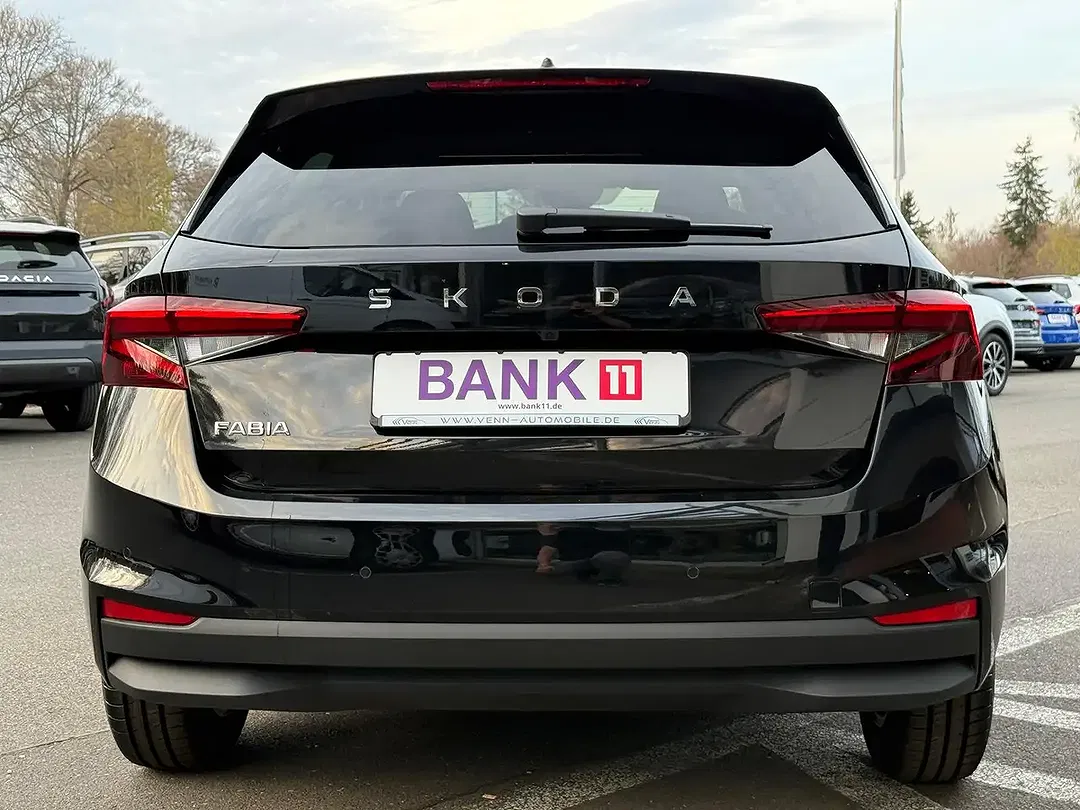 Skoda Fabia - Thumbnail 6