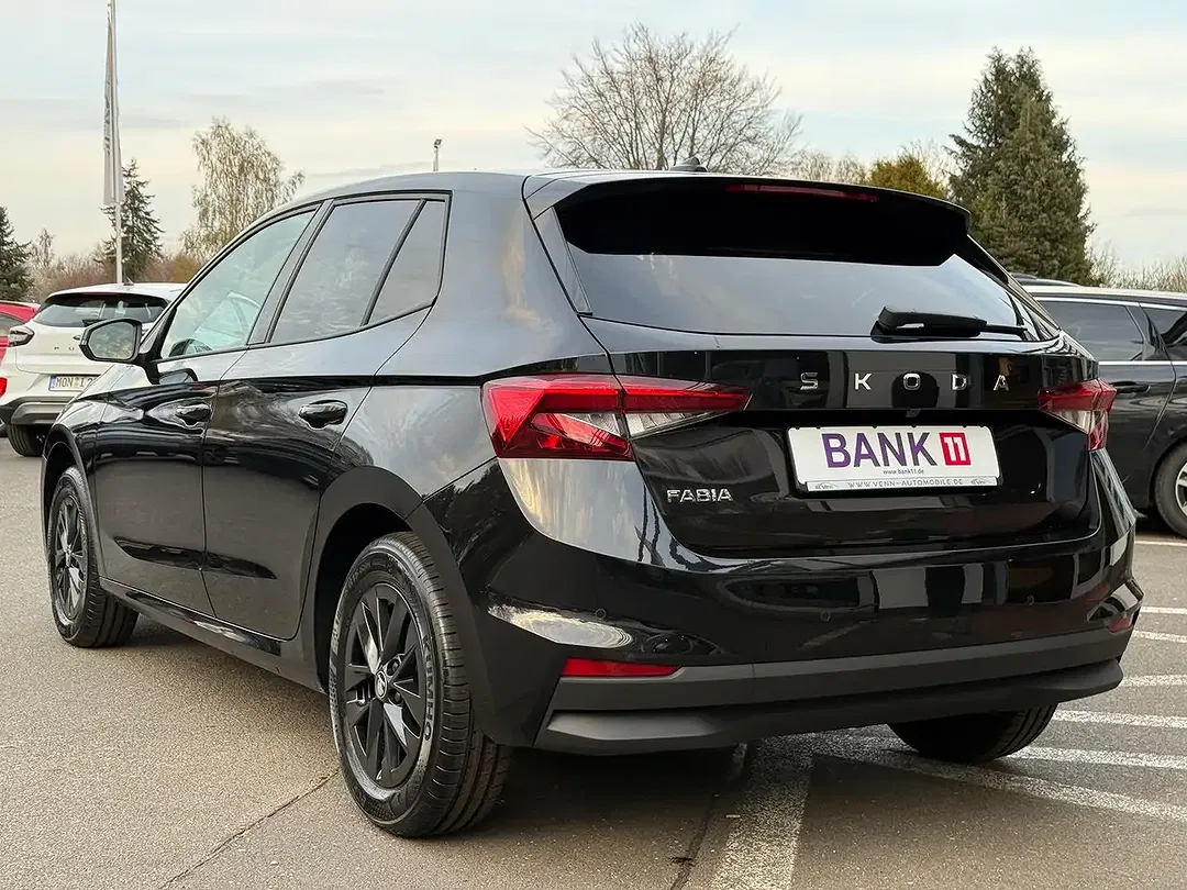 Skoda Fabia - Thumbnail 7