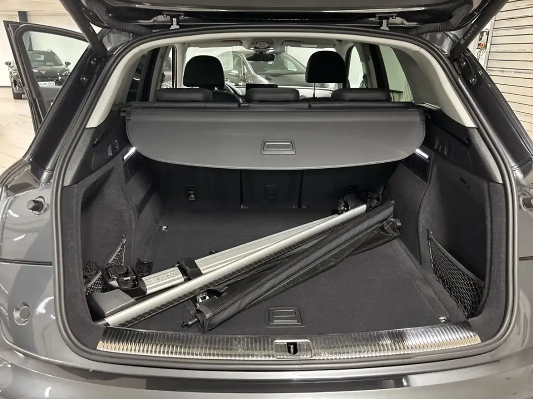 Audi Q5 - Thumbnail 10