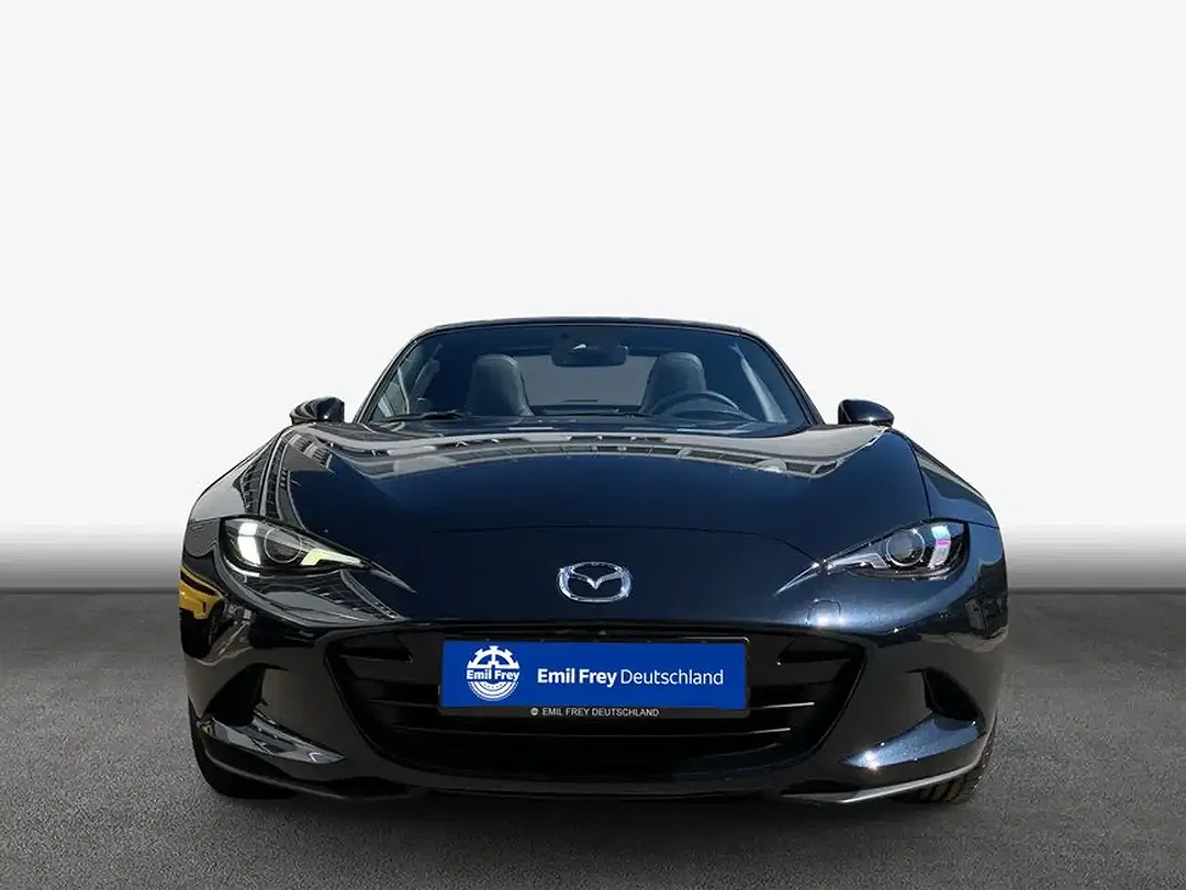 Mazda MX-5 - Thumbnail 3