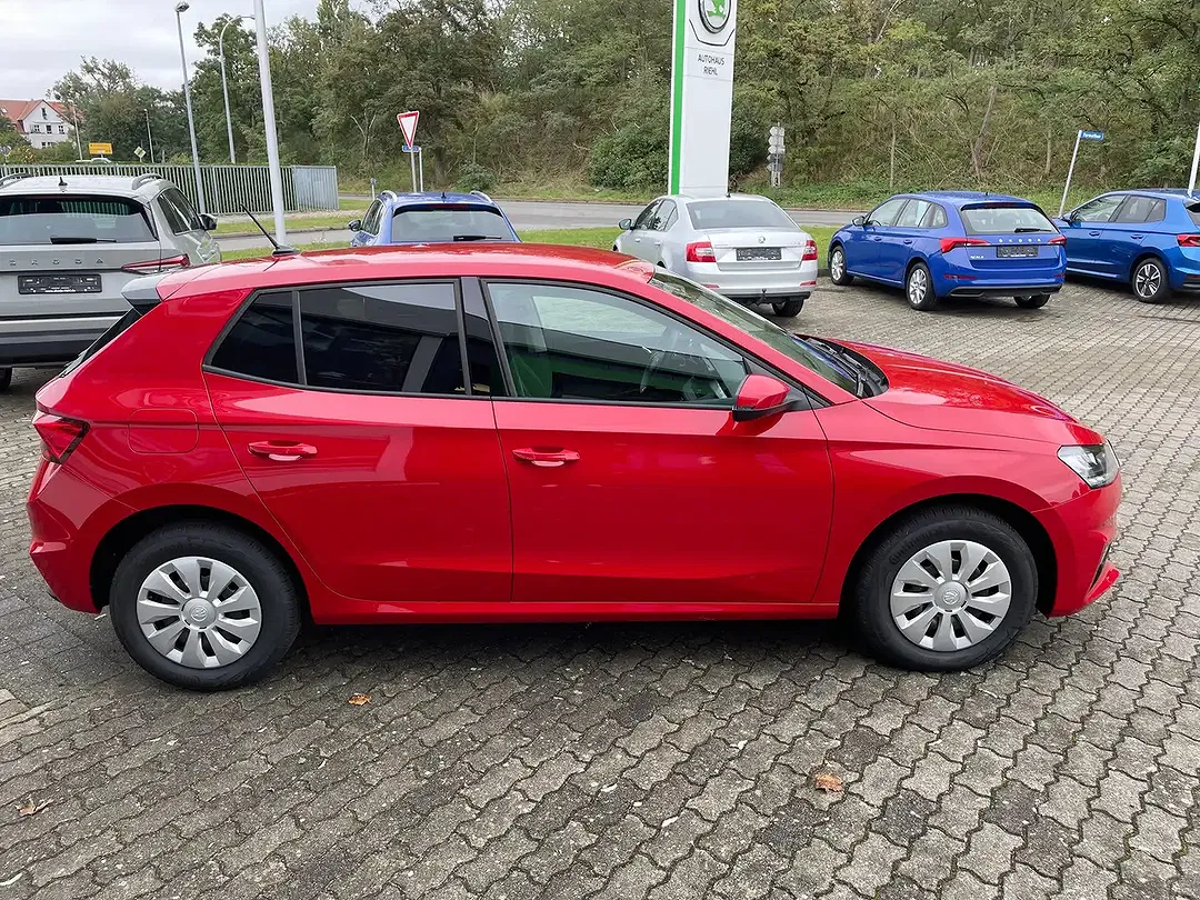 Skoda Fabia - Thumbnail 5
