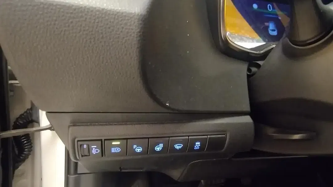 Suzuki Swace - Thumbnail 15