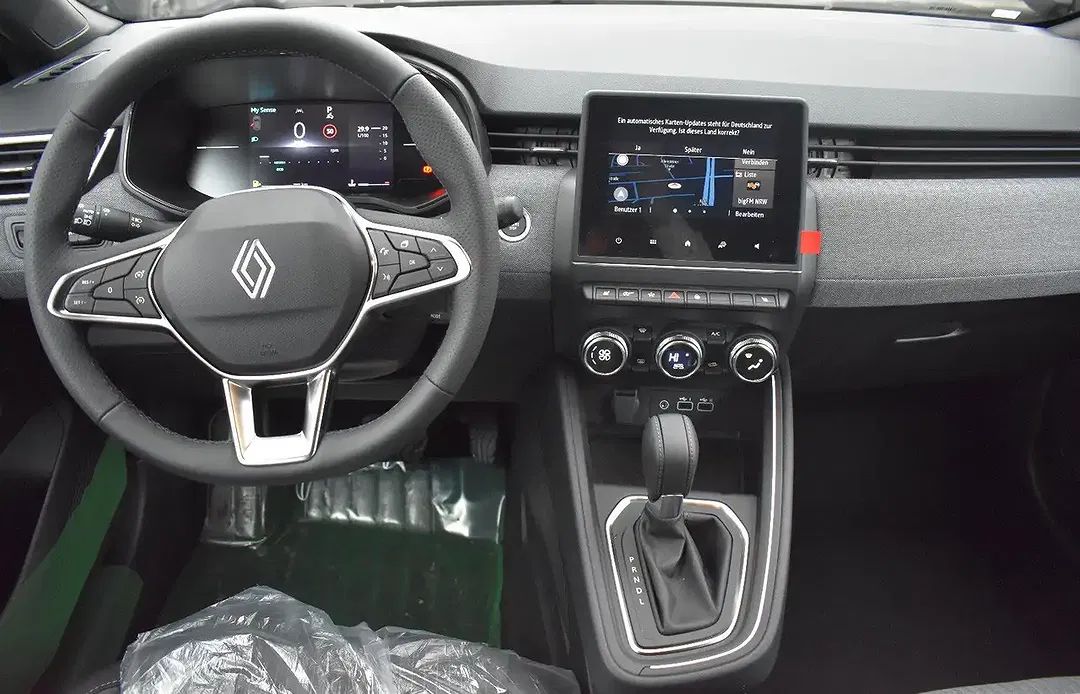 Renault Clio - Thumbnail 12