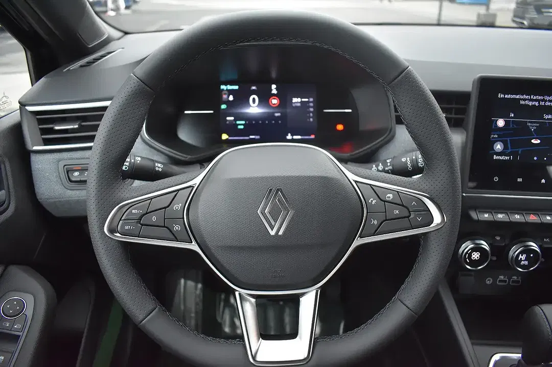 Renault Clio - Thumbnail 13