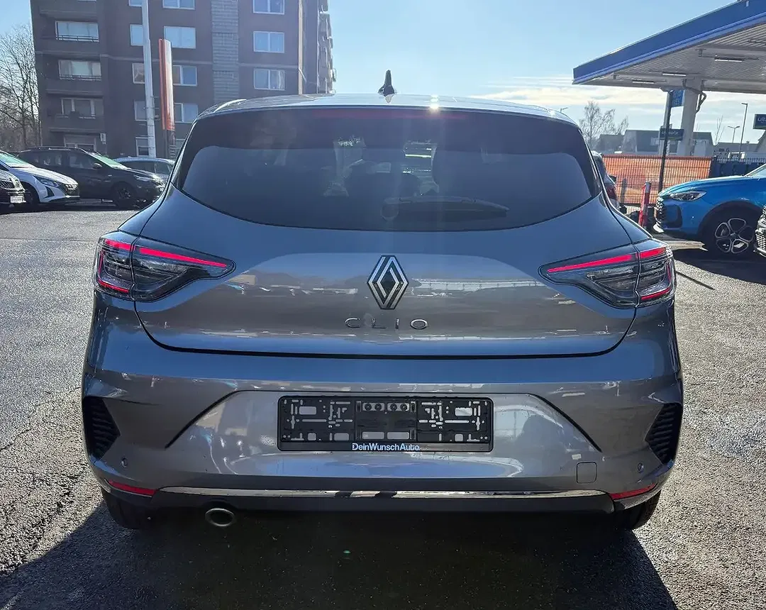 Renault Clio - Thumbnail 7