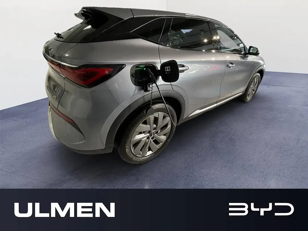 BYD Atto 3 - Thumbnail 3