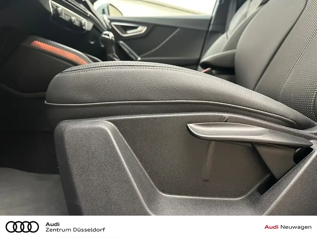 Audi Q2 - Thumbnail 12