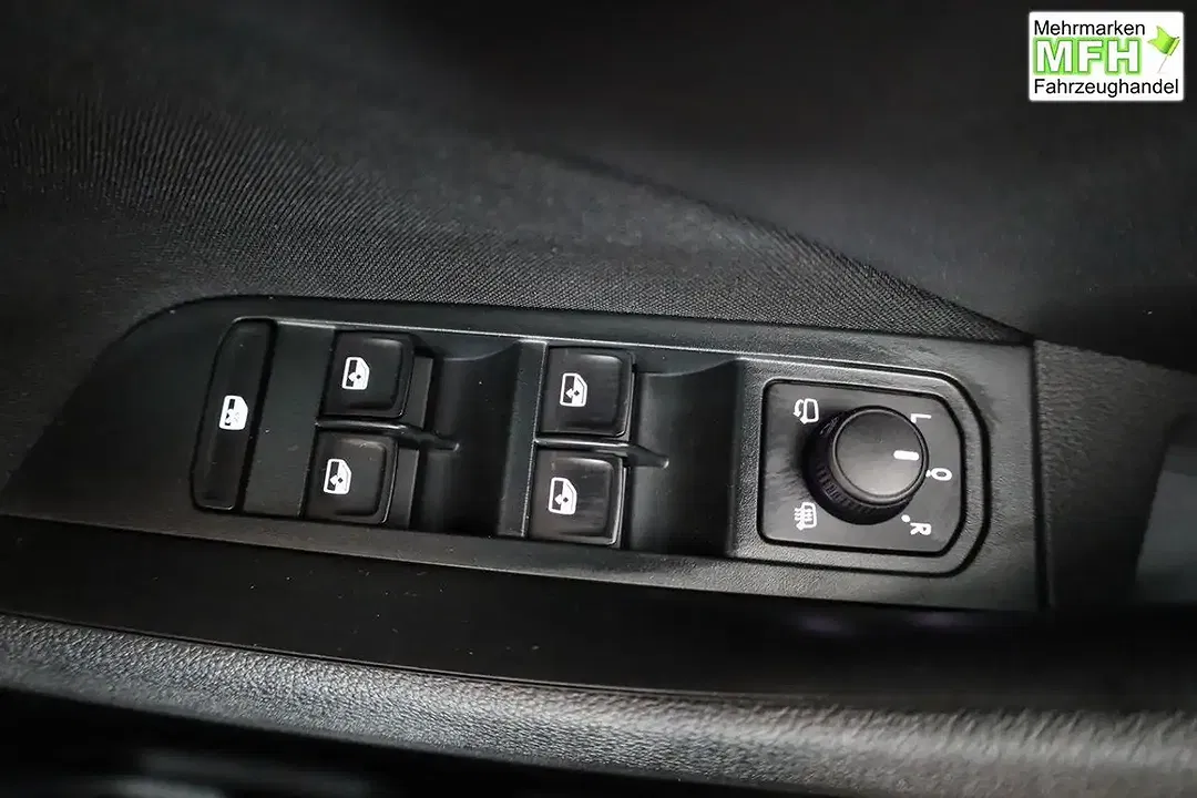 Skoda Kamiq - Thumbnail 7