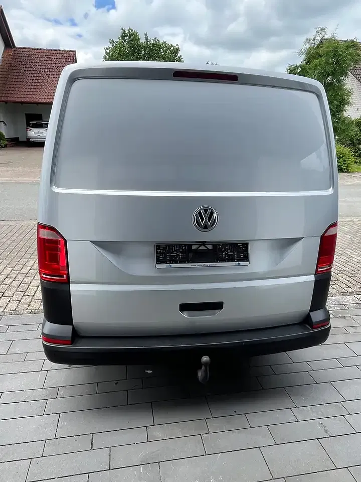 Volkswagen Transporter - Thumbnail 4