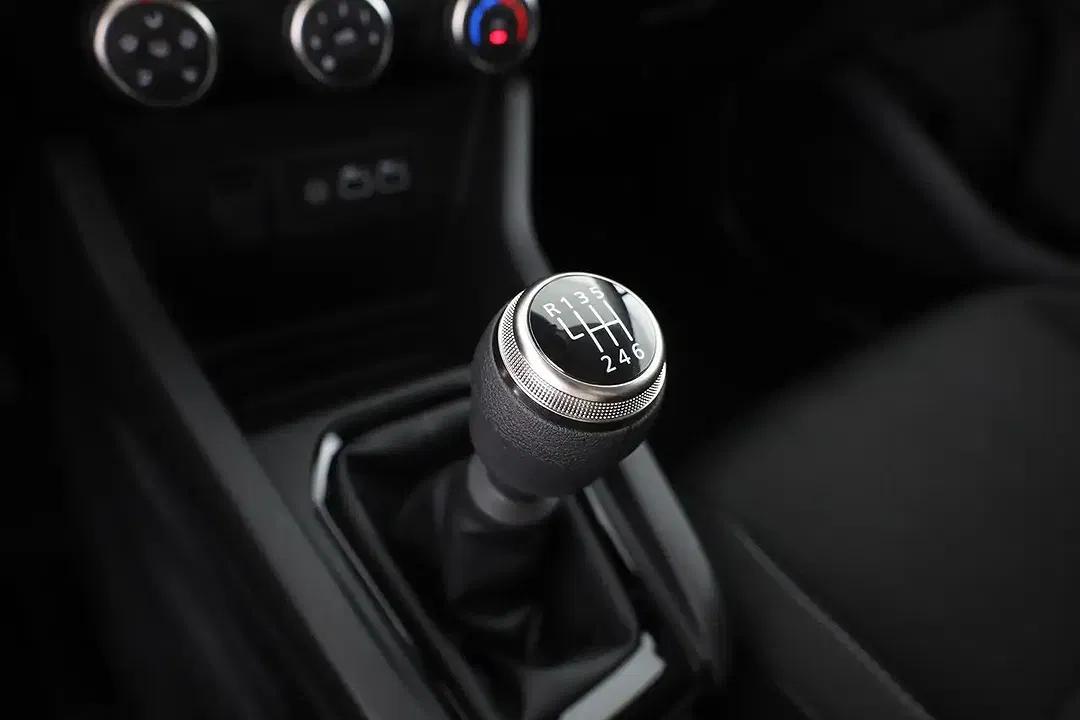 Renault Clio - Thumbnail 13