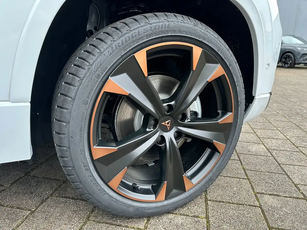 CUPRA Ateca - Thumbnail 3
