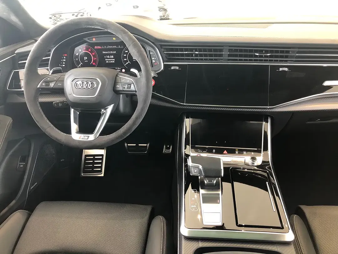 Audi RS Q8 - Thumbnail 5