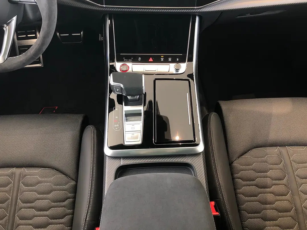 Audi RS Q8 - Thumbnail 7