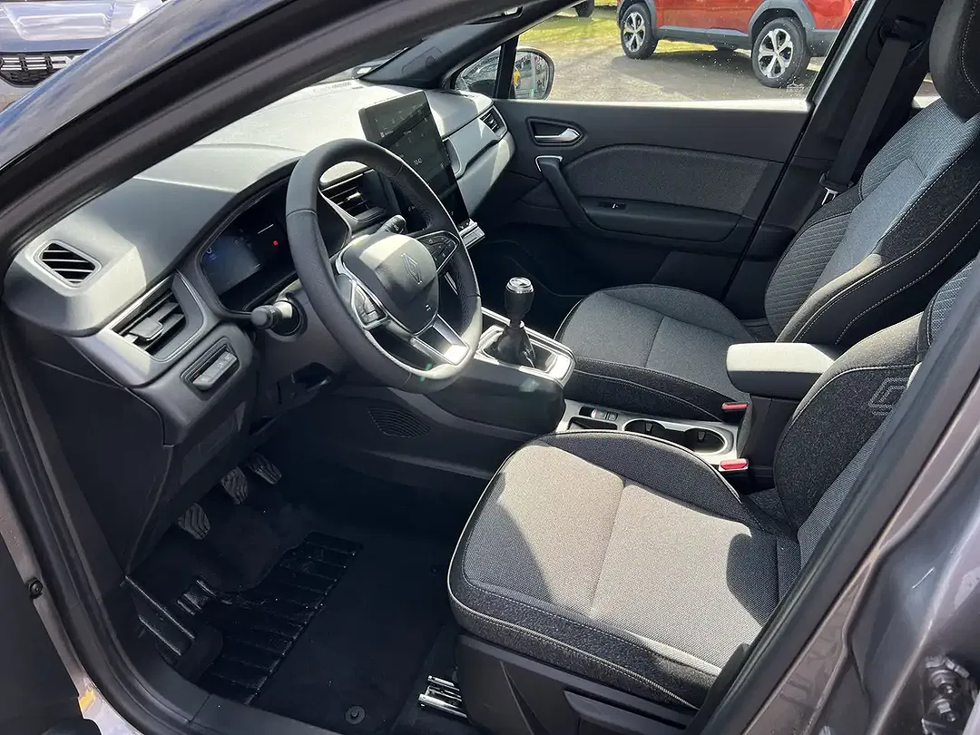 Renault Captur - Thumbnail 5