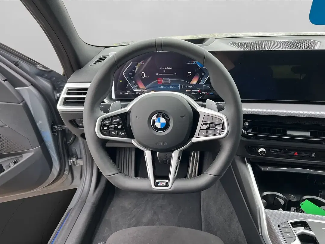 BMW 320 - Thumbnail 10
