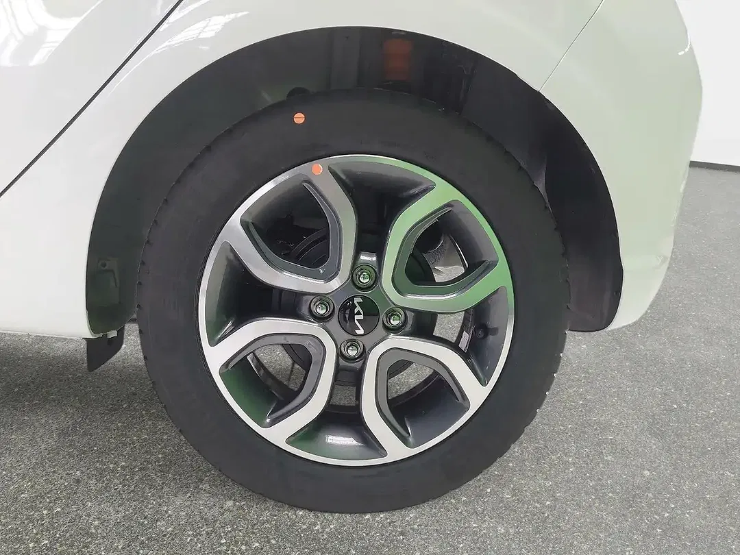 Kia Picanto - Thumbnail 6