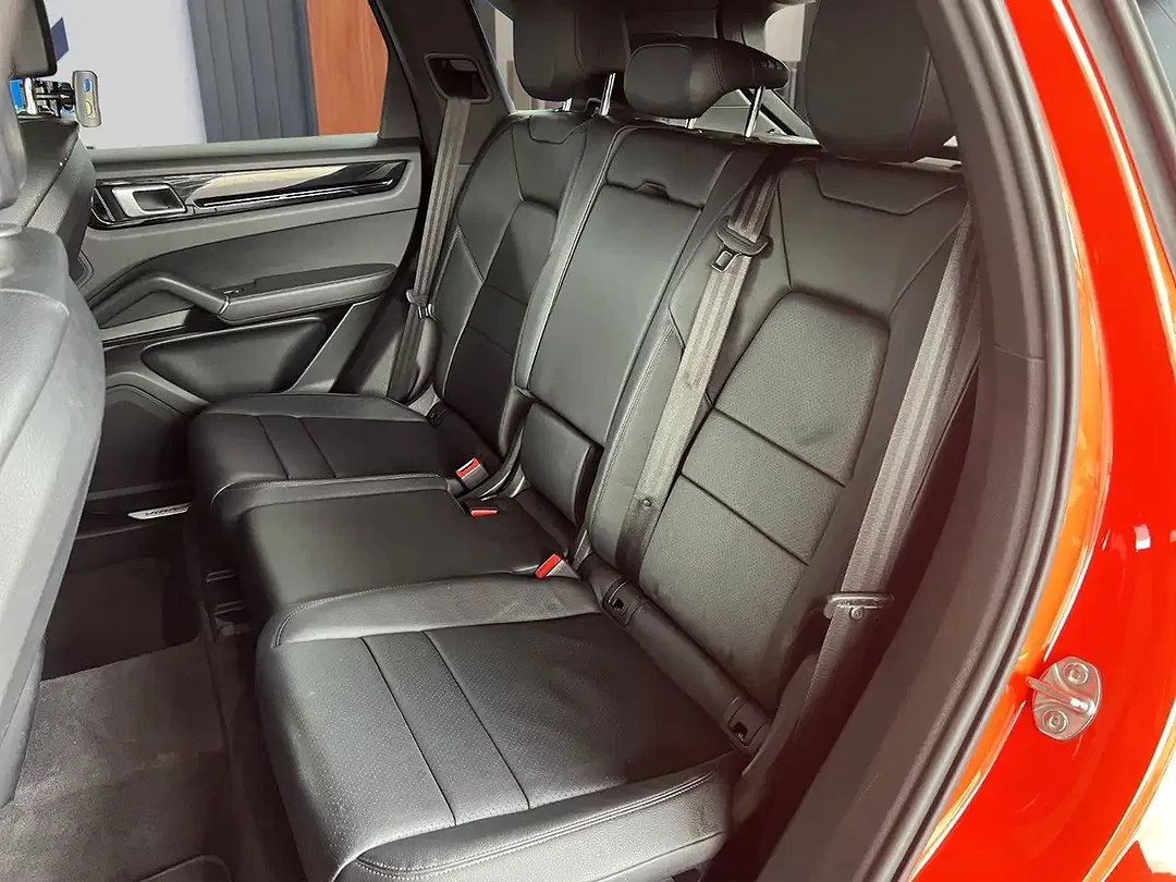 Porsche Cayenne - Thumbnail 19