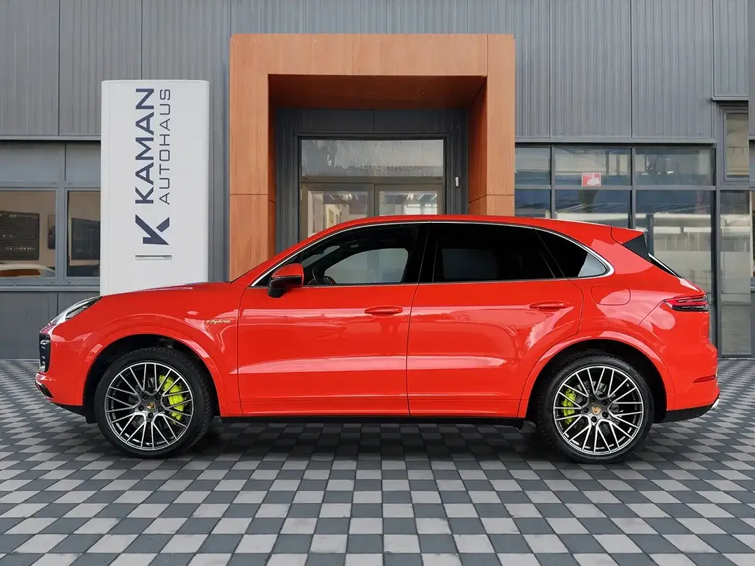 Porsche Cayenne - Thumbnail 22