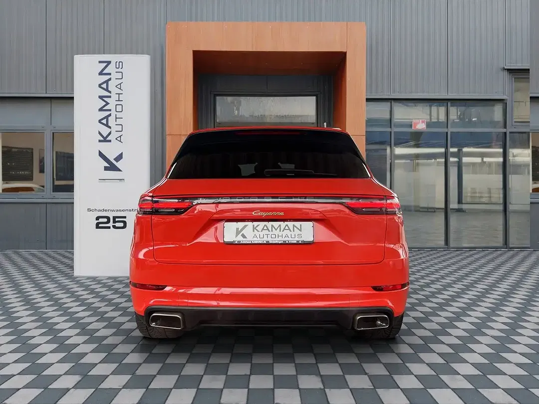 Porsche Cayenne - Thumbnail 26