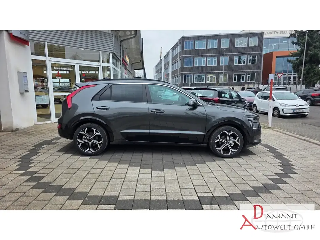 Kia Niro - Thumbnail 4