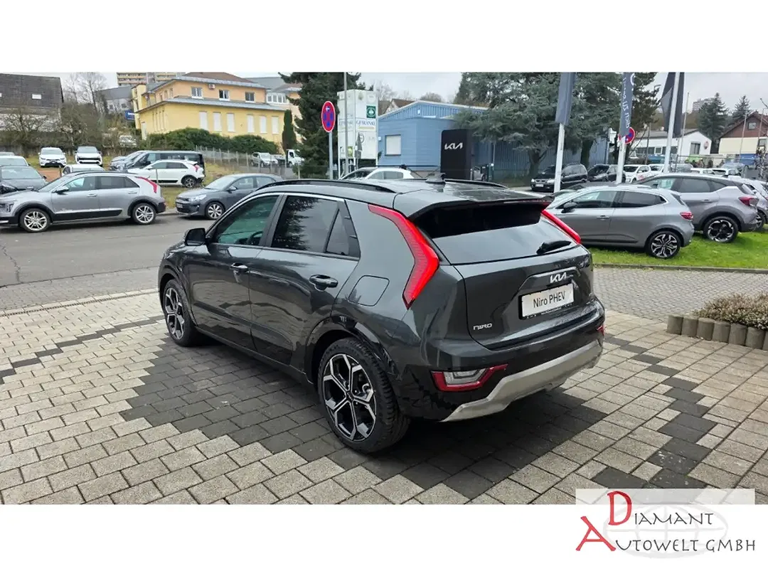 Kia Niro - Thumbnail 7