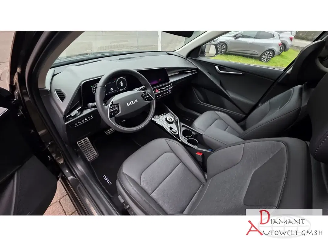 Kia Niro - Thumbnail 9
