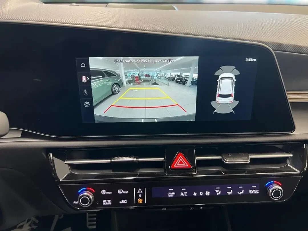 Kia Niro - Thumbnail 9