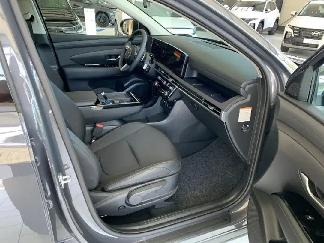 Hyundai TUCSON - Thumbnail 10