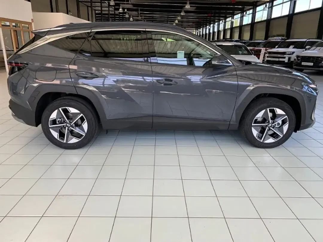 Hyundai TUCSON - Thumbnail 4