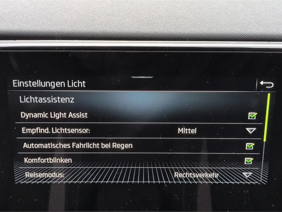 Skoda Kamiq - Thumbnail 14