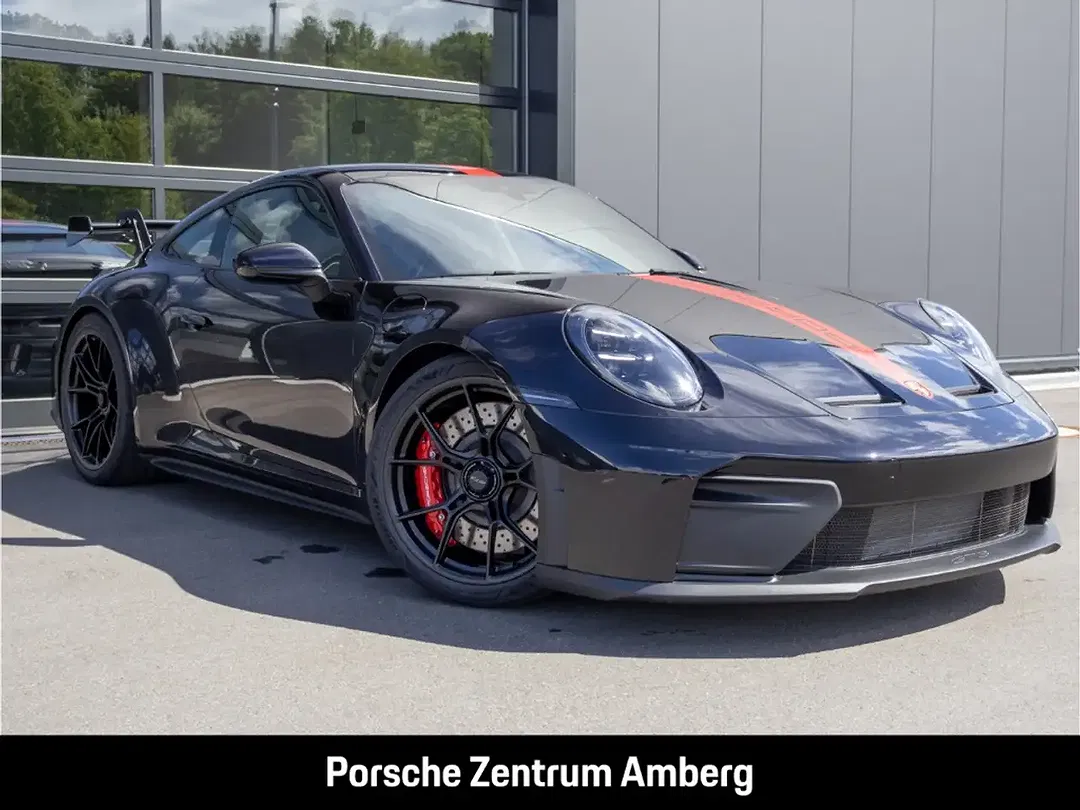 Porsche 992 - Thumbnail 7