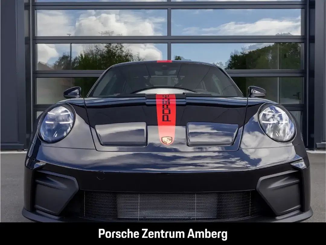 Porsche 992 - Thumbnail 8