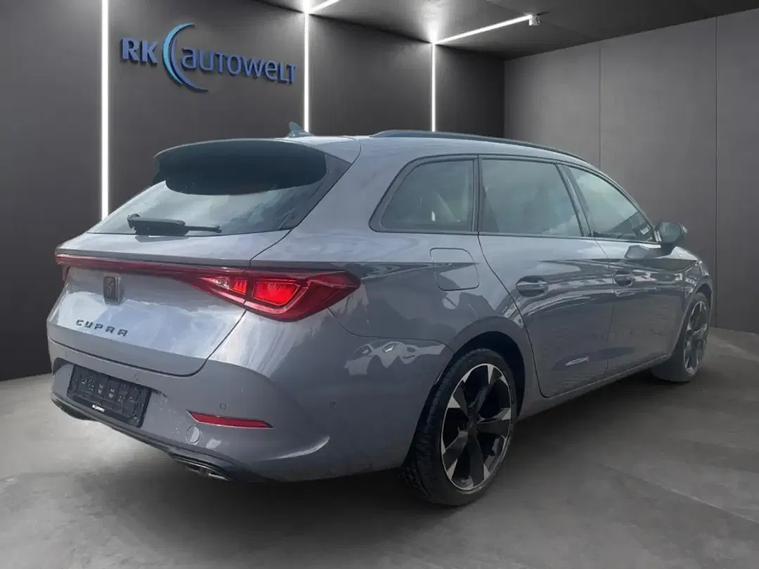 CUPRA Leon - Thumbnail 4