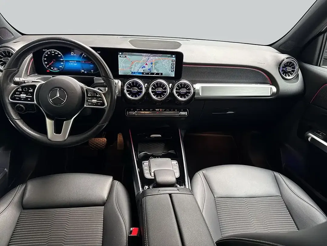 Mercedes-Benz EQB 300 - Thumbnail 13