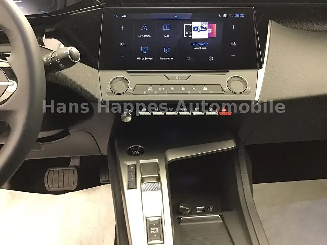 Peugeot 308 - Thumbnail 11