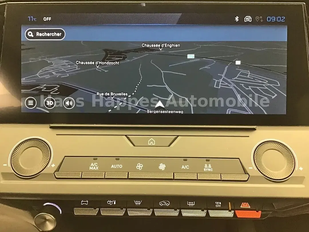 Peugeot 308 - Thumbnail 12