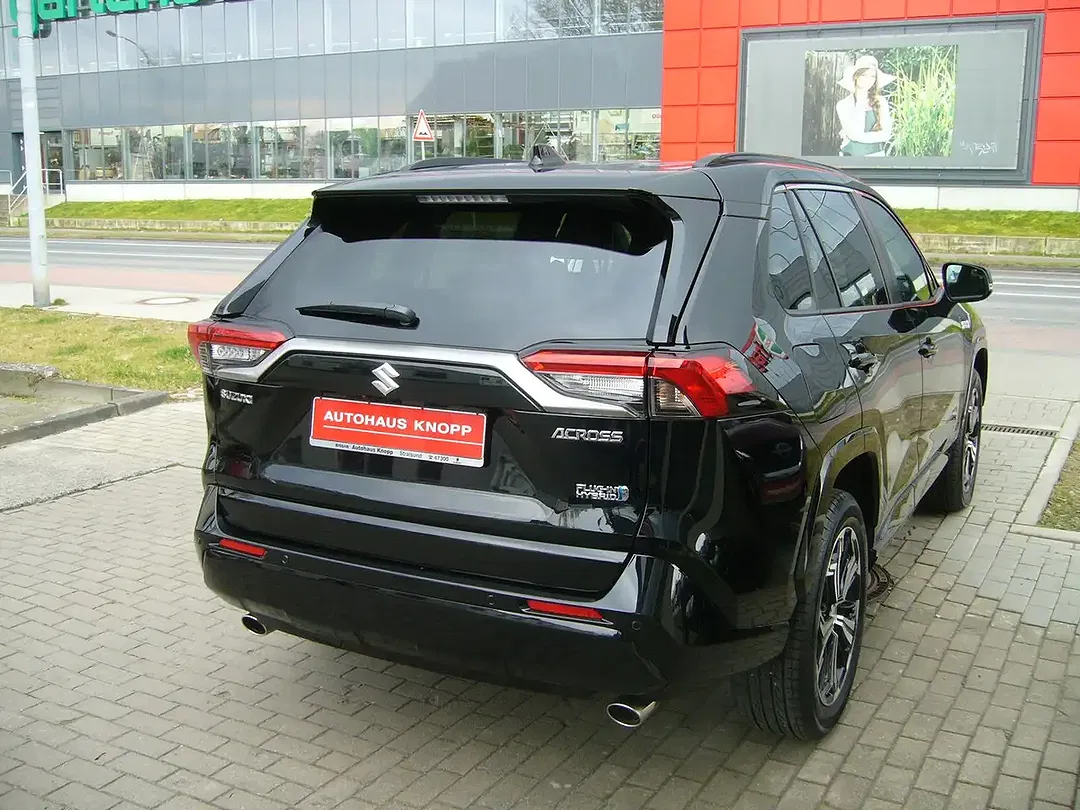 Suzuki Across - Thumbnail 6