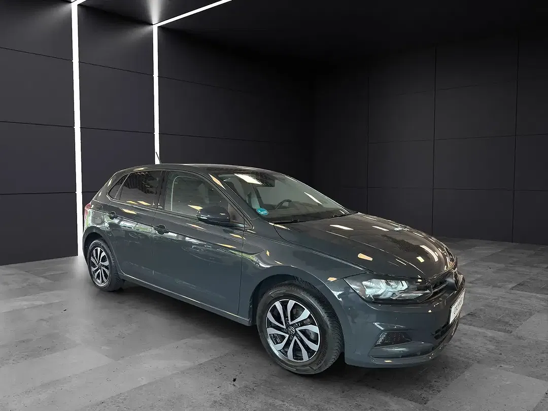 Volkswagen Polo - Thumbnail 3