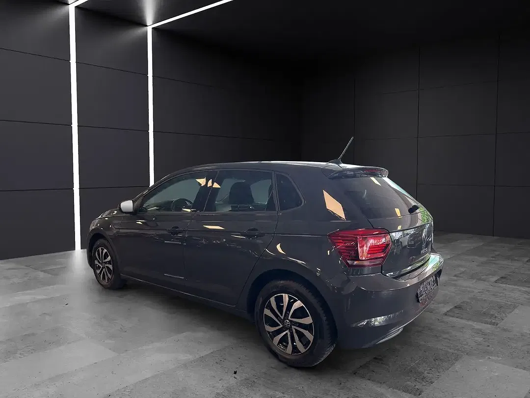 Volkswagen Polo - Thumbnail 7