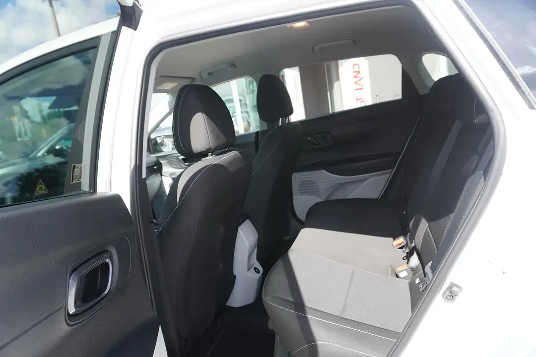 Hyundai i20 - Thumbnail 8