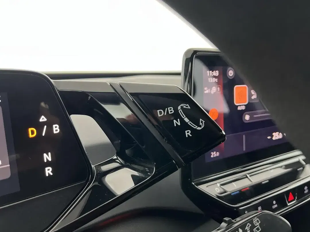 Volkswagen ID.3 - Thumbnail 14