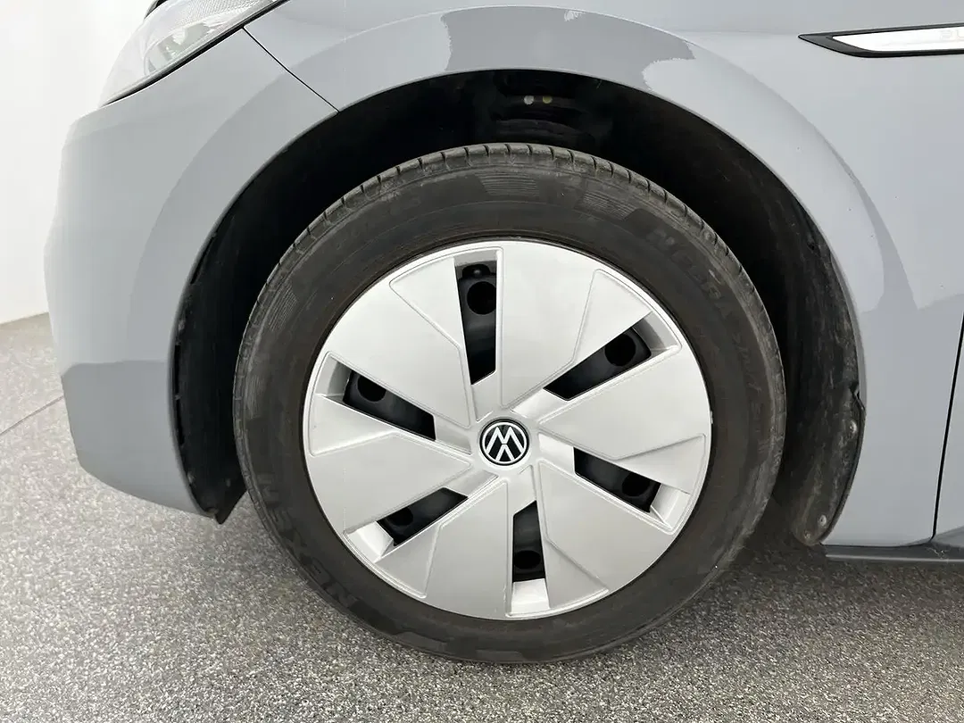 Volkswagen ID.3 - Thumbnail 6