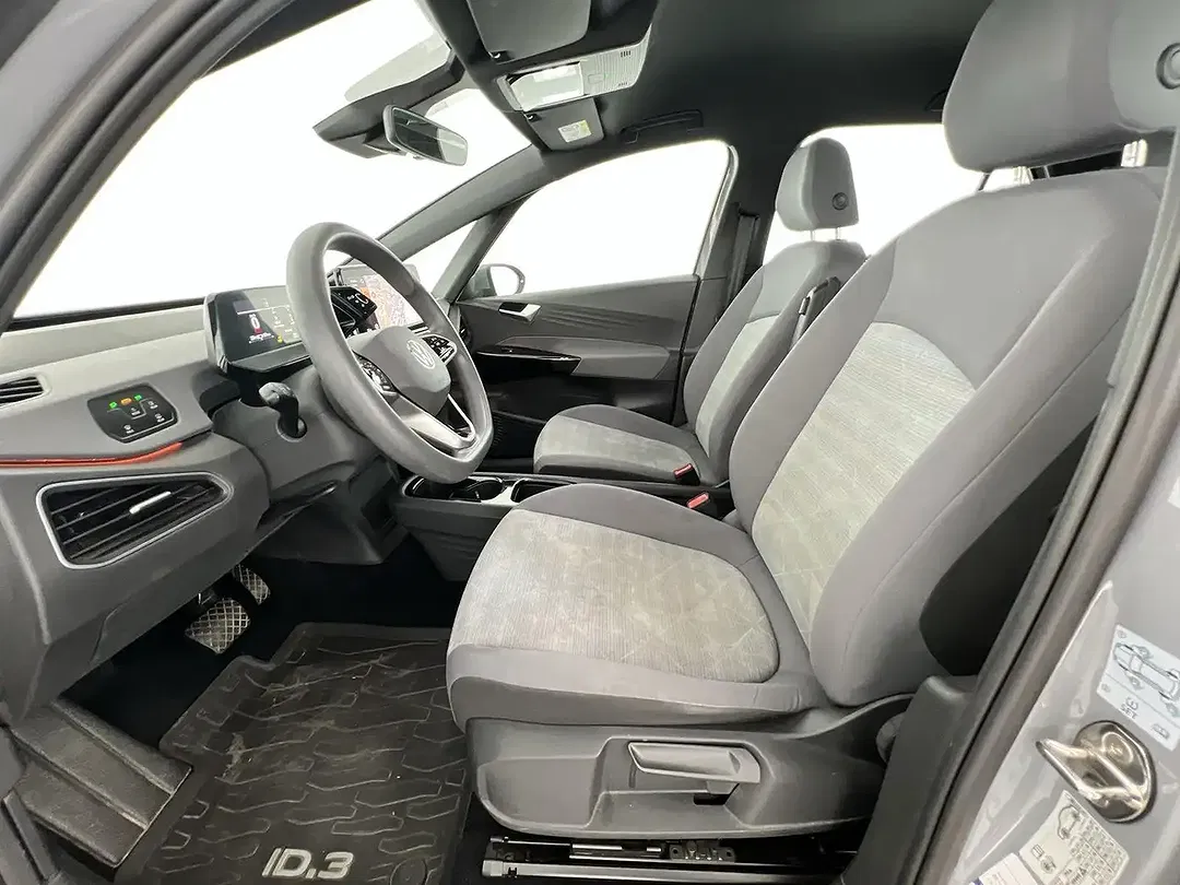 Volkswagen ID.3 - Thumbnail 8