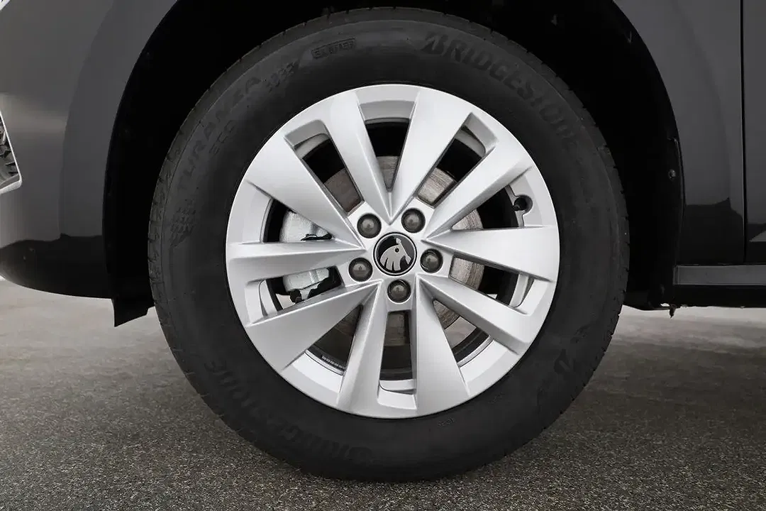 Skoda Kamiq - Thumbnail 15