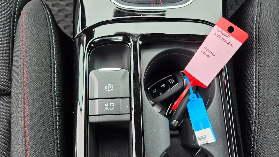Hyundai i30 - Thumbnail 15