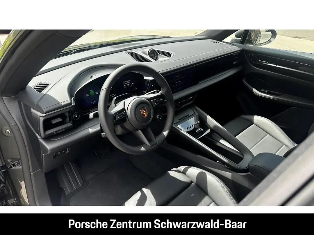 Porsche Macan - Thumbnail 10